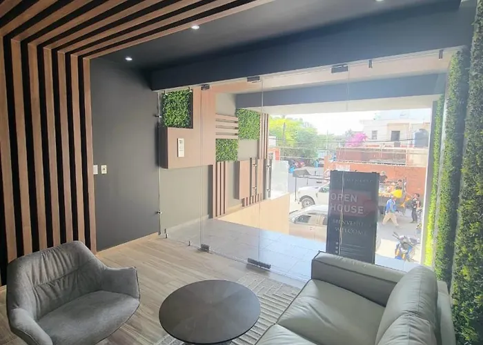 Live Playa Beach, Luxury & 5th Av At Your Doorstep